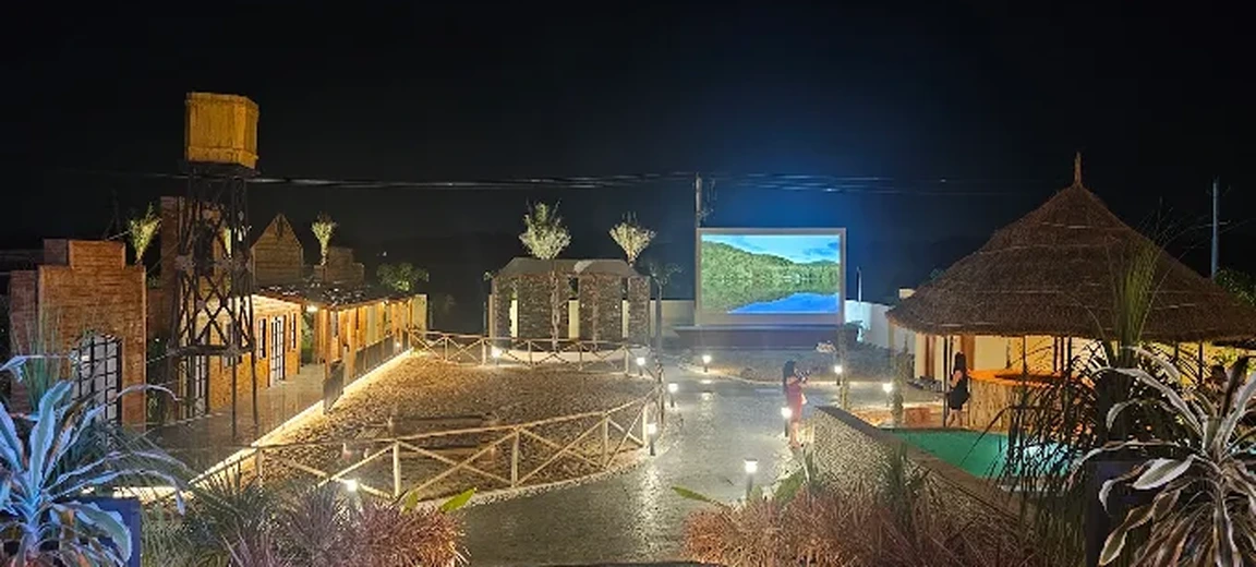 The Hawaiian Shack 4BHK Farmhouse Near Chilkoor Night view