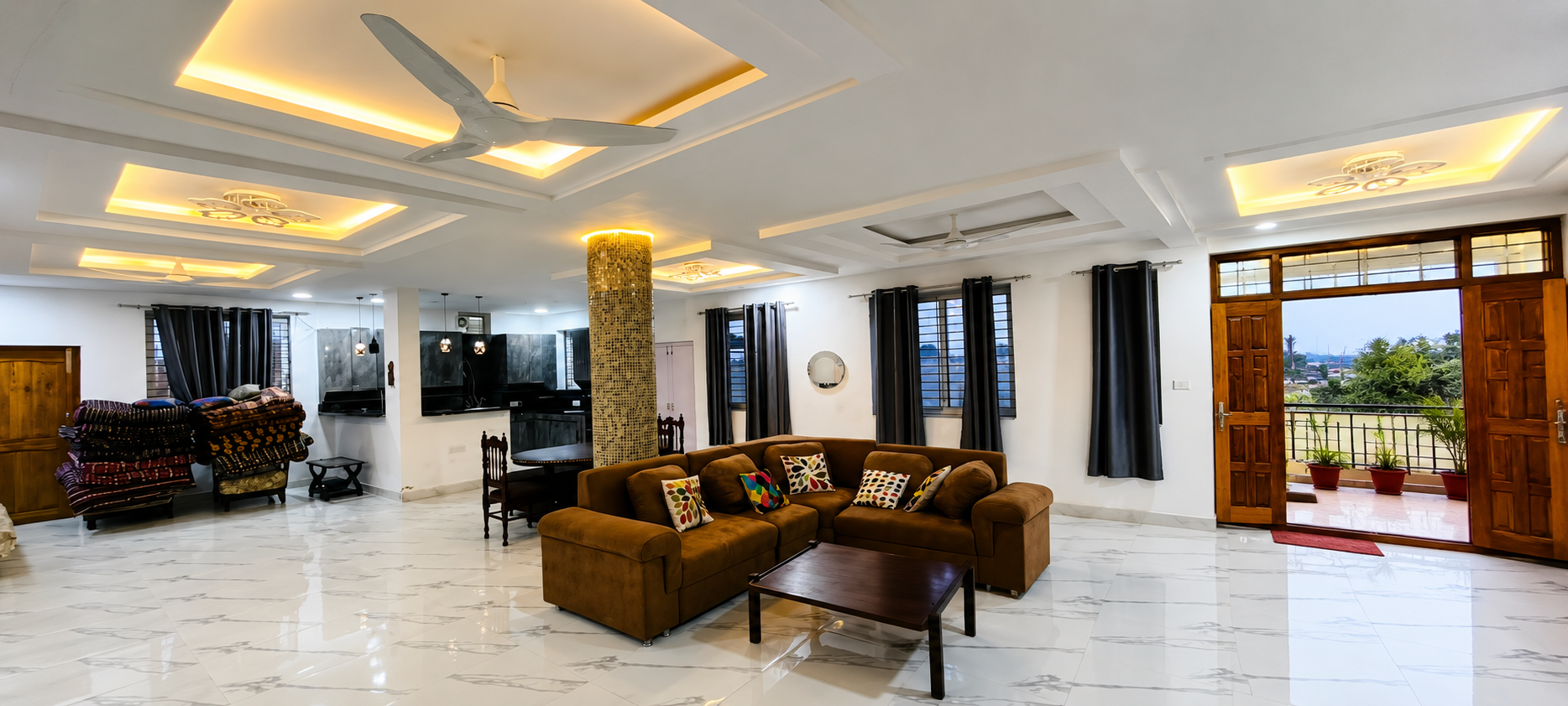 Spacious hall at RS Farmhouse in Moinabad