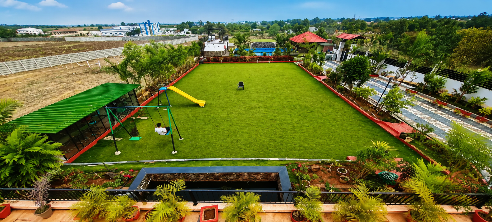 RS Farmhouse in Moinabad with spacious green lawn