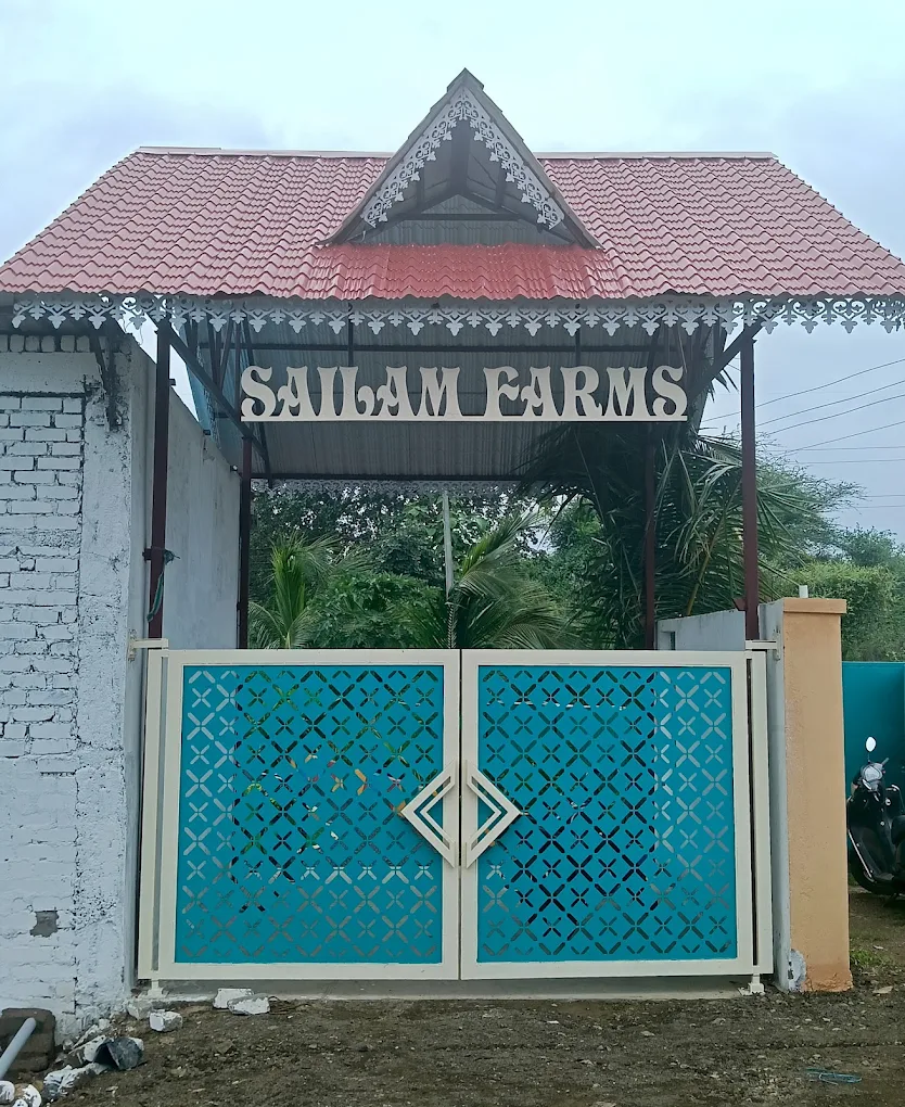 Stays in Maharashtra