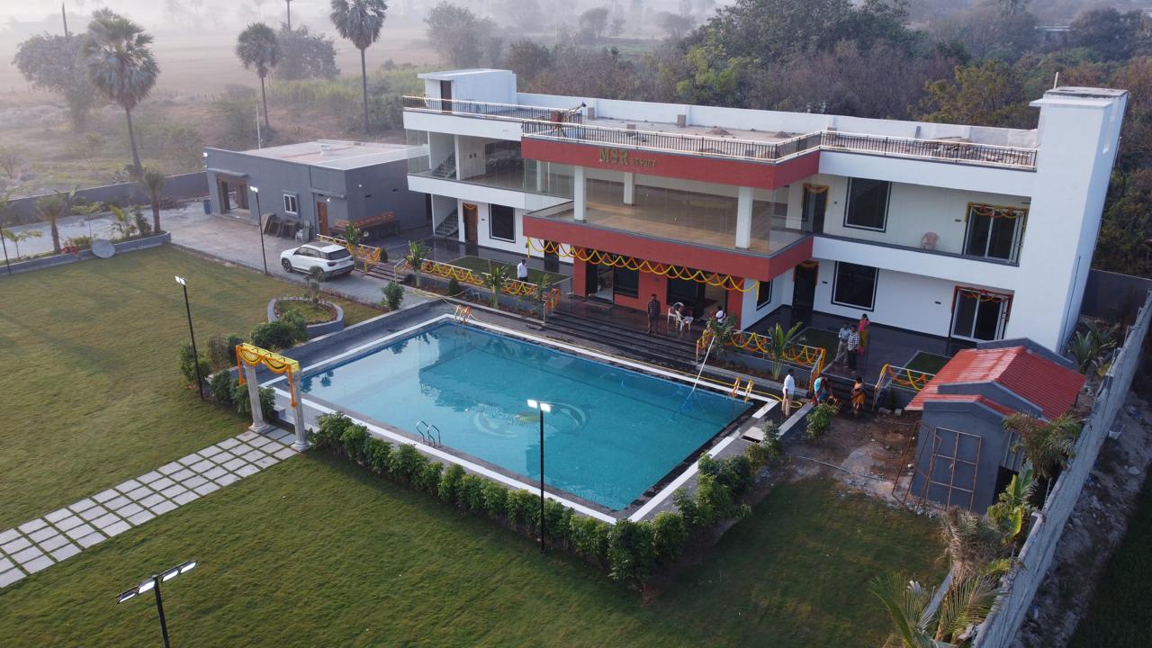 Stays in Telangana