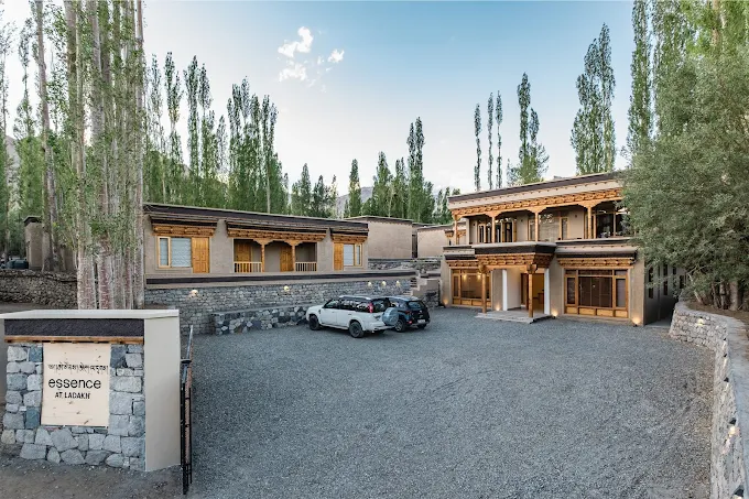 Stays in Ladakh