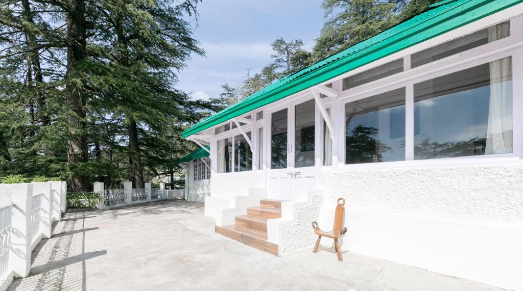 Stays in Shimla